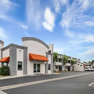 ramada-anaheim-maingate-north.topanaheimhotels.com/