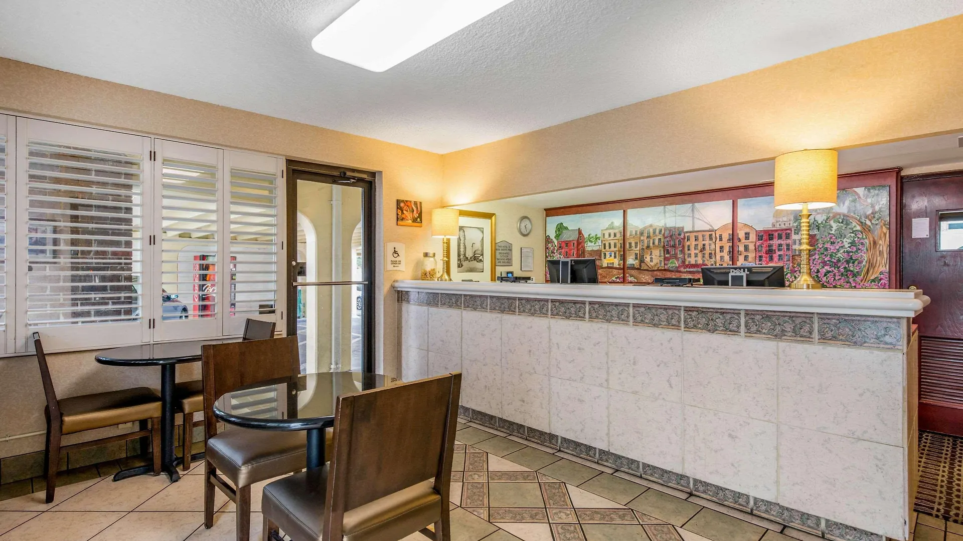 Quality Inn Savannah Historic District